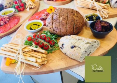 ellie-jamie-wedding-catering-exeter-03